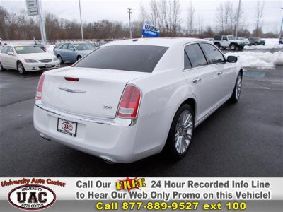 2011 Chrysler 300  Limited