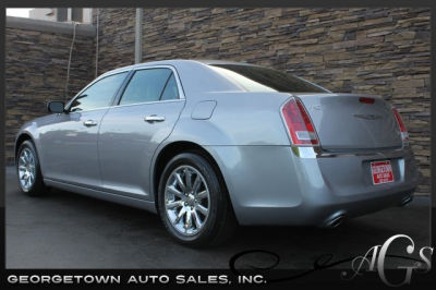 2011 Chrysler 300  Limited