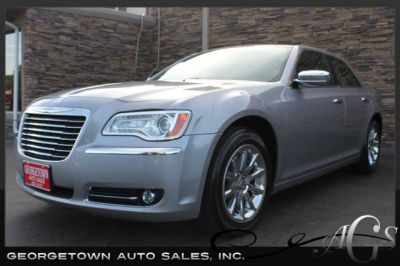 2011 Chrysler 300  Limited