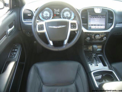 2011 Chrysler 300  Limited