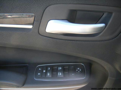 2011 Chrysler 300  Limited