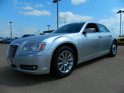 2012 Chrysler 300  Limited