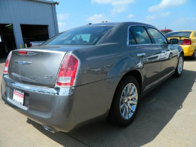 2012 Chrysler 300  Limited