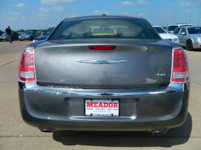 2012 Chrysler 300  Limited
