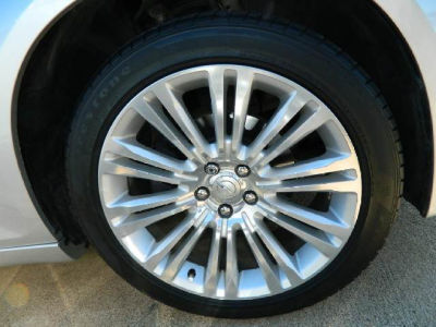 2011 Chrysler 300  Limited