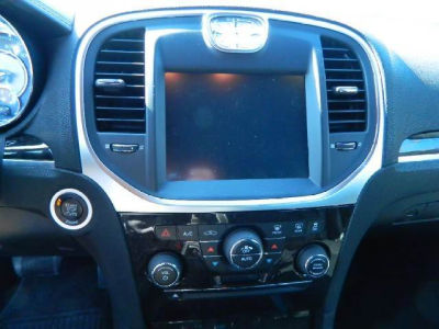 2011 Chrysler 300  Limited