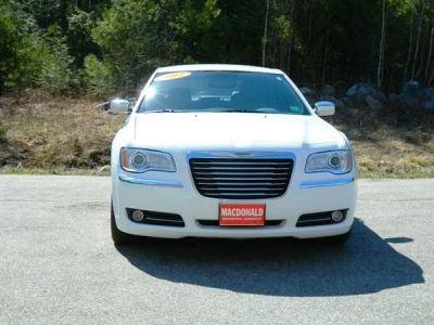 2012 Chrysler 300  Limited