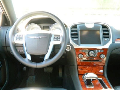 2012 Chrysler 300  Limited