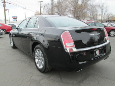 2012 Chrysler 300  Limited