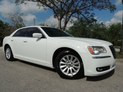 2013 Chrysler 300  Base