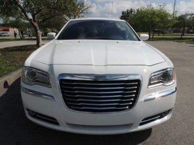 2013 Chrysler 300  Base