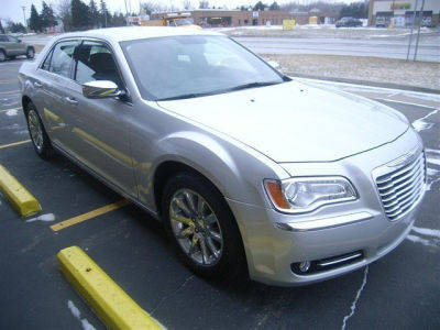 2012 Chrysler 300  Limited