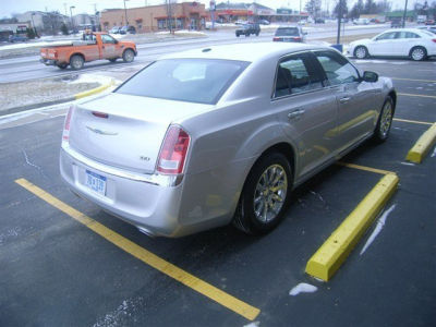 2012 Chrysler 300  Limited