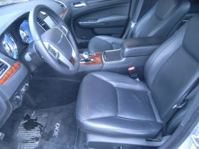2012 Chrysler 300  Limited