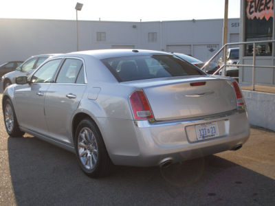 2012 Chrysler 300  Limited