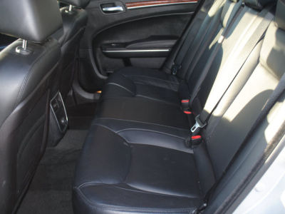 2012 Chrysler 300  Limited