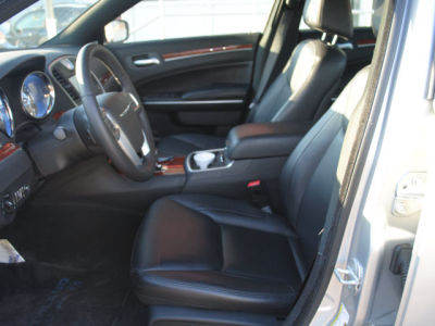 2012 Chrysler 300  Limited