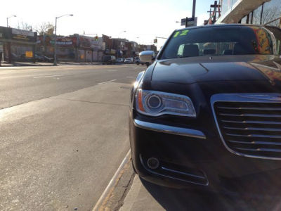 2012 Chrysler 300  Limited