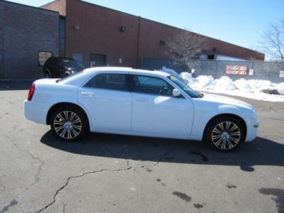 2010 Chrysler 300  300S V6