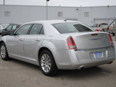 2012 Chrysler 300  Limited