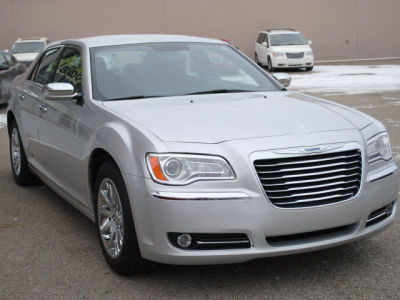 2012 Chrysler 300  Limited