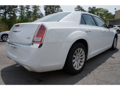 2013 Chrysler 300  Base