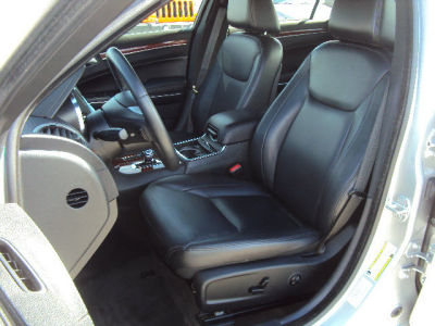 2012 Chrysler 300  Limited