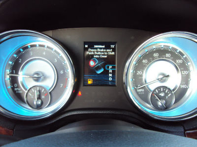 2012 Chrysler 300  Limited