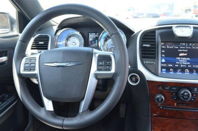 2012 Chrysler 300  Limited
