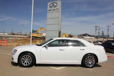 2012 Chrysler 300  Limited