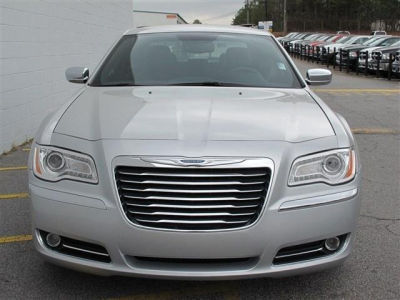 2012 Chrysler 300  Limited