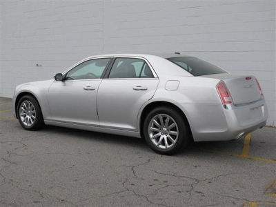 2012 Chrysler 300  Limited
