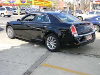 2012 Chrysler 300  Limited