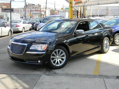 2012 Chrysler 300  Limited