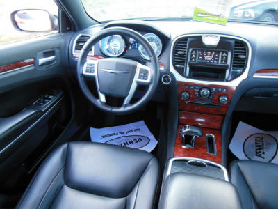 2012 Chrysler 300  Limited