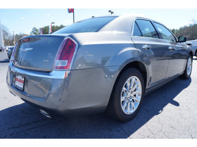 2011 Chrysler 300  Limited