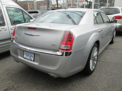 2012 Chrysler 300  Limited