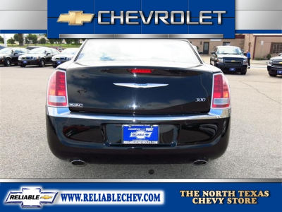 2011 Chrysler 300  Limited
