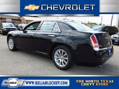 2011 Chrysler 300  Limited