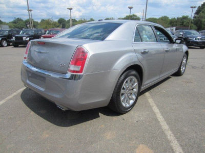 2011 Chrysler 300  Limited
