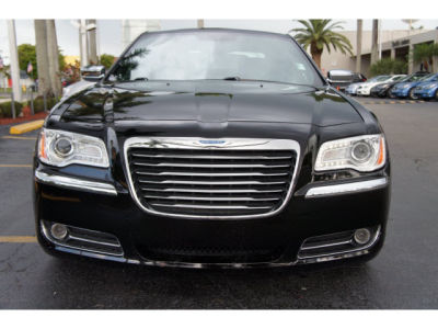 2012 Chrysler 300  Limited