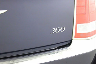 2012 Chrysler 300  Limited