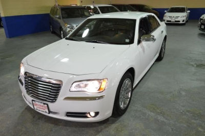 2012 Chrysler 300  Limited