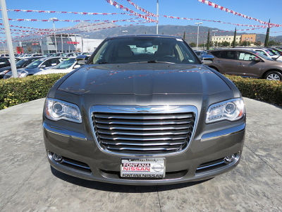 2012 Chrysler 300  Limited