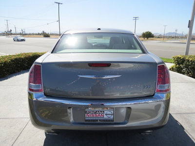 2012 Chrysler 300  Limited