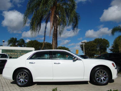 2011 Chrysler 300  Limited