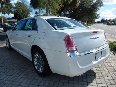 2011 Chrysler 300  Limited