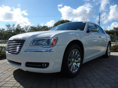 2011 Chrysler 300  Limited