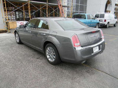 2012 Chrysler 300  Limited