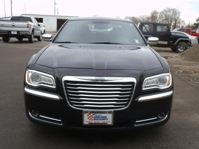2012 Chrysler 300  Limited